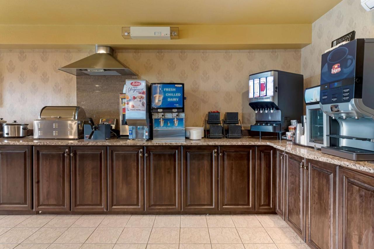 Best Western Plus Grand-Sault Hotel & Suites Esterno foto