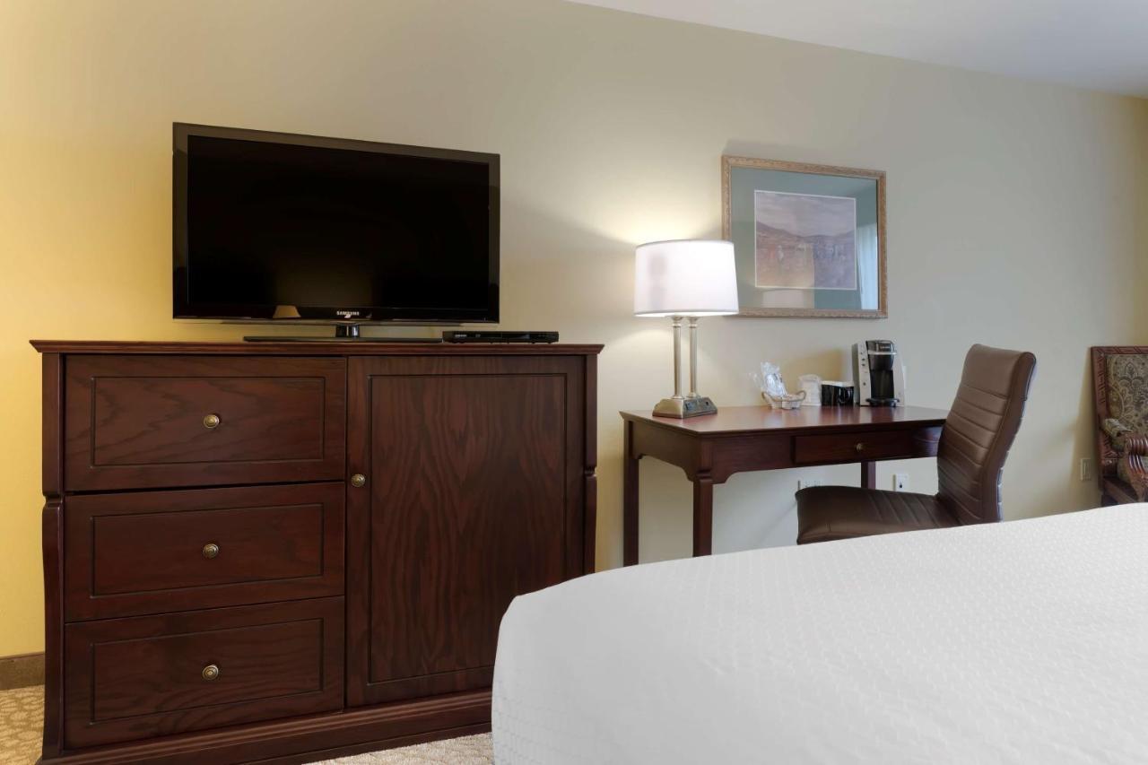 Best Western Plus Grand-Sault Hotel & Suites Esterno foto