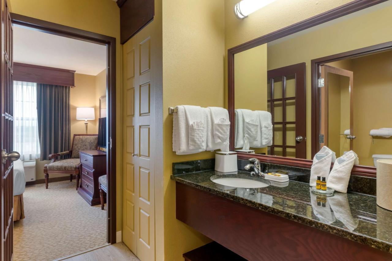 Best Western Plus Grand-Sault Hotel & Suites Esterno foto