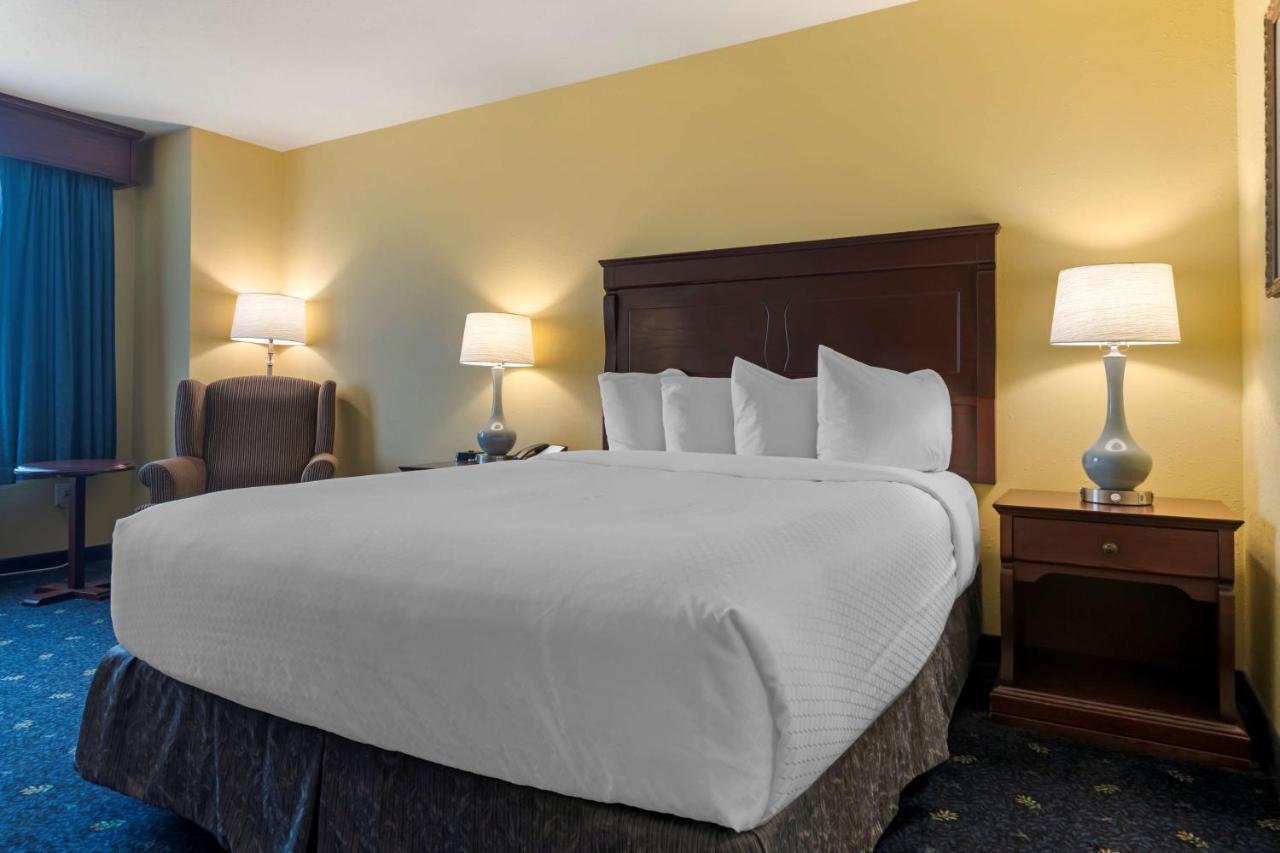 Best Western Plus Grand-Sault Hotel & Suites Esterno foto