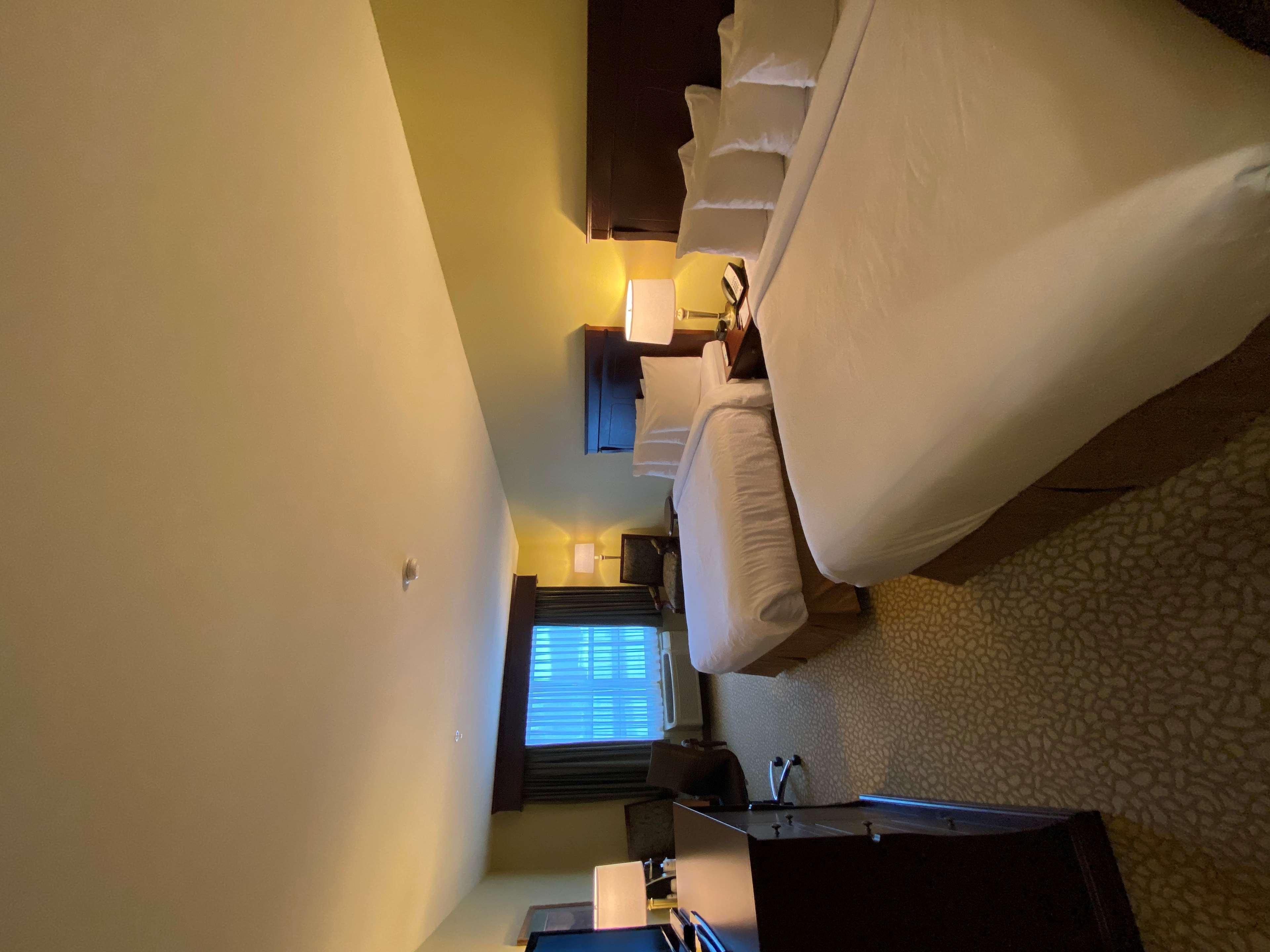 Best Western Plus Grand-Sault Hotel & Suites Esterno foto