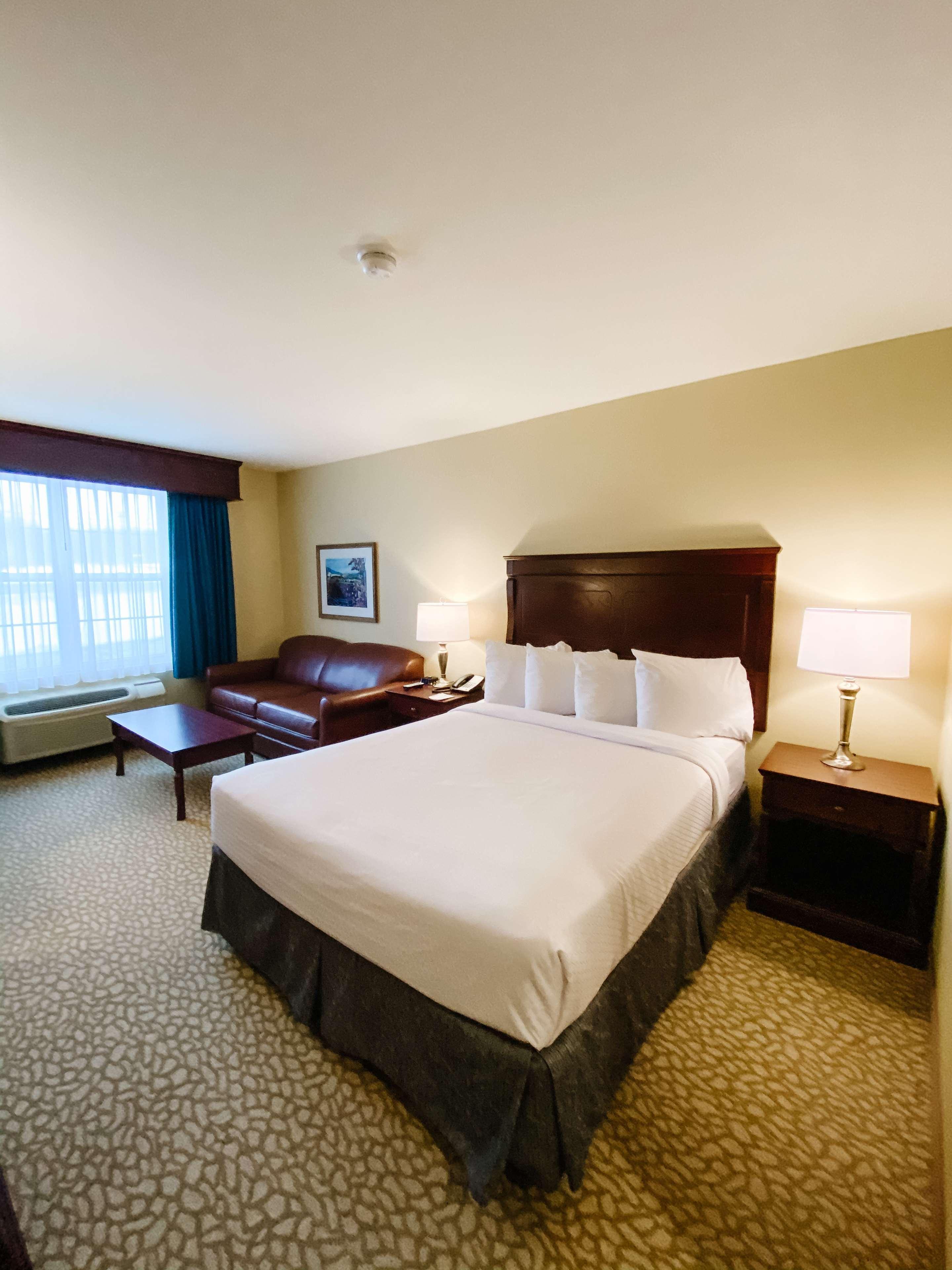 Best Western Plus Grand-Sault Hotel & Suites Esterno foto