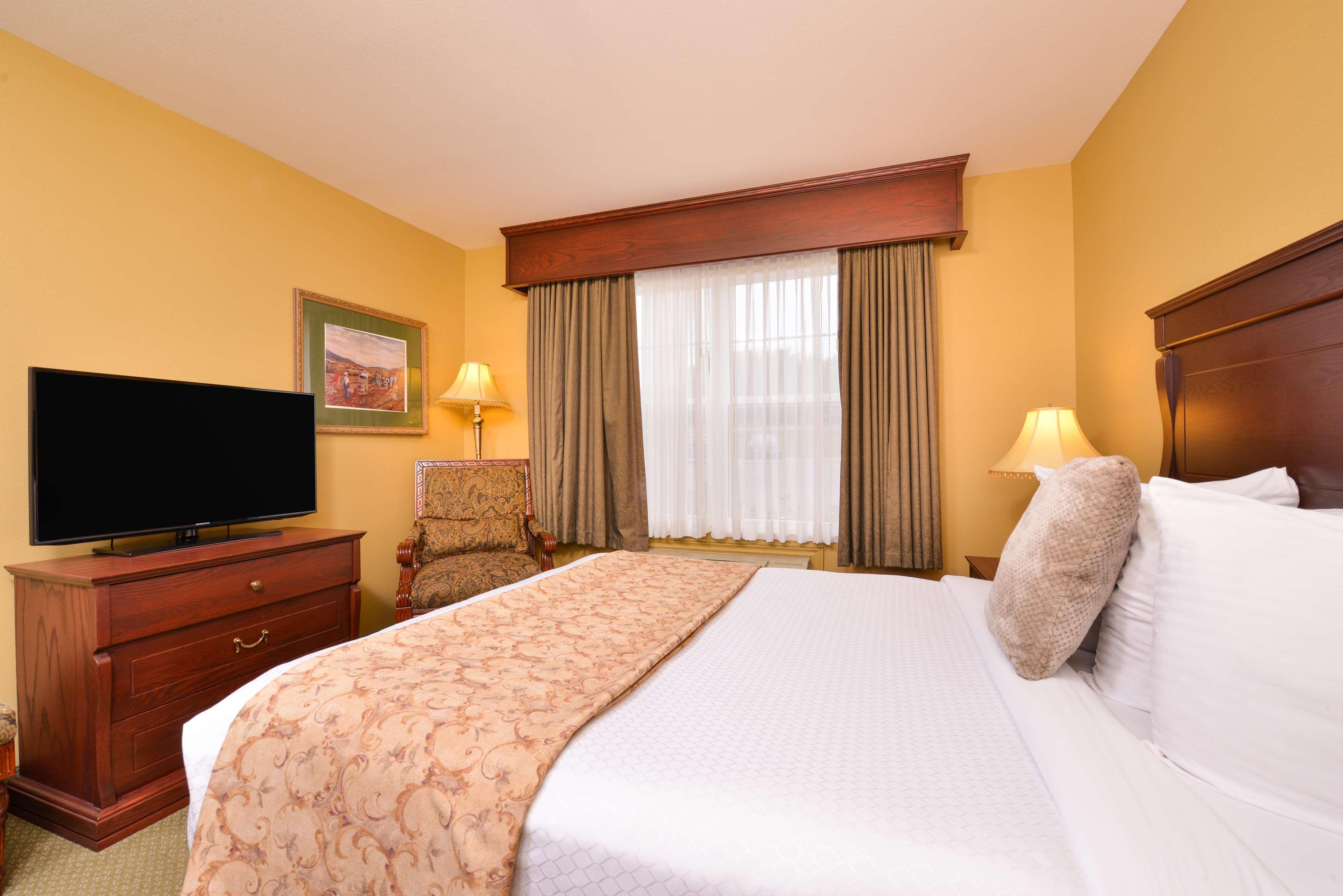 Best Western Plus Grand-Sault Hotel & Suites Esterno foto
