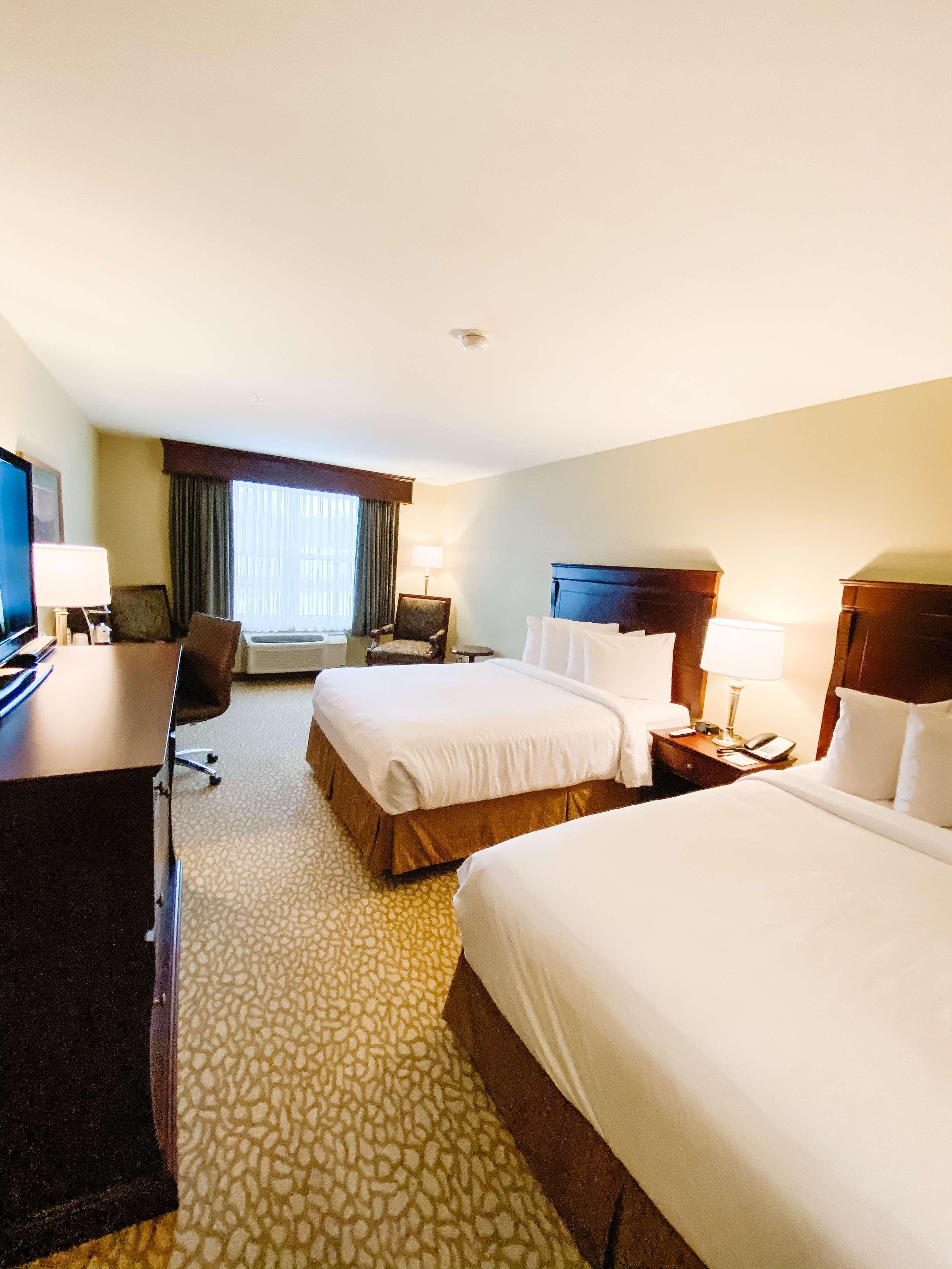 Best Western Plus Grand-Sault Hotel & Suites Esterno foto